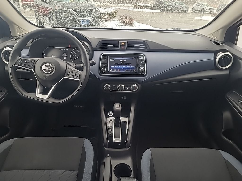 2023 Nissan Versa 1.6 SV