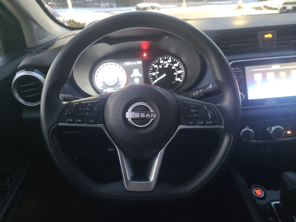 2023 Nissan Versa 1.6 SV