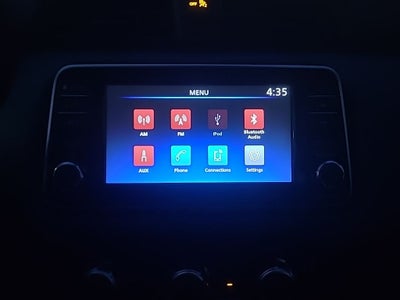 2023 Nissan Versa 1.6 SV