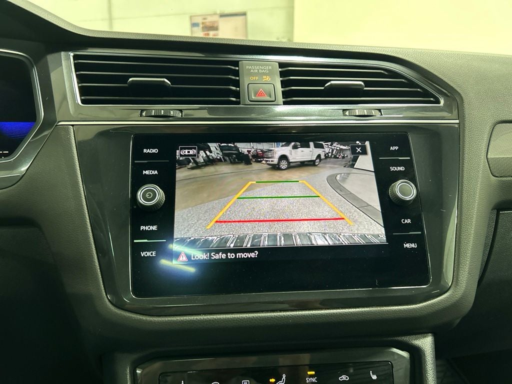 2022 Volkswagen Tiguan 2.0T SE R-Line Black