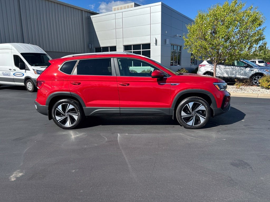 2024 Volkswagen Taos 1.5T SE