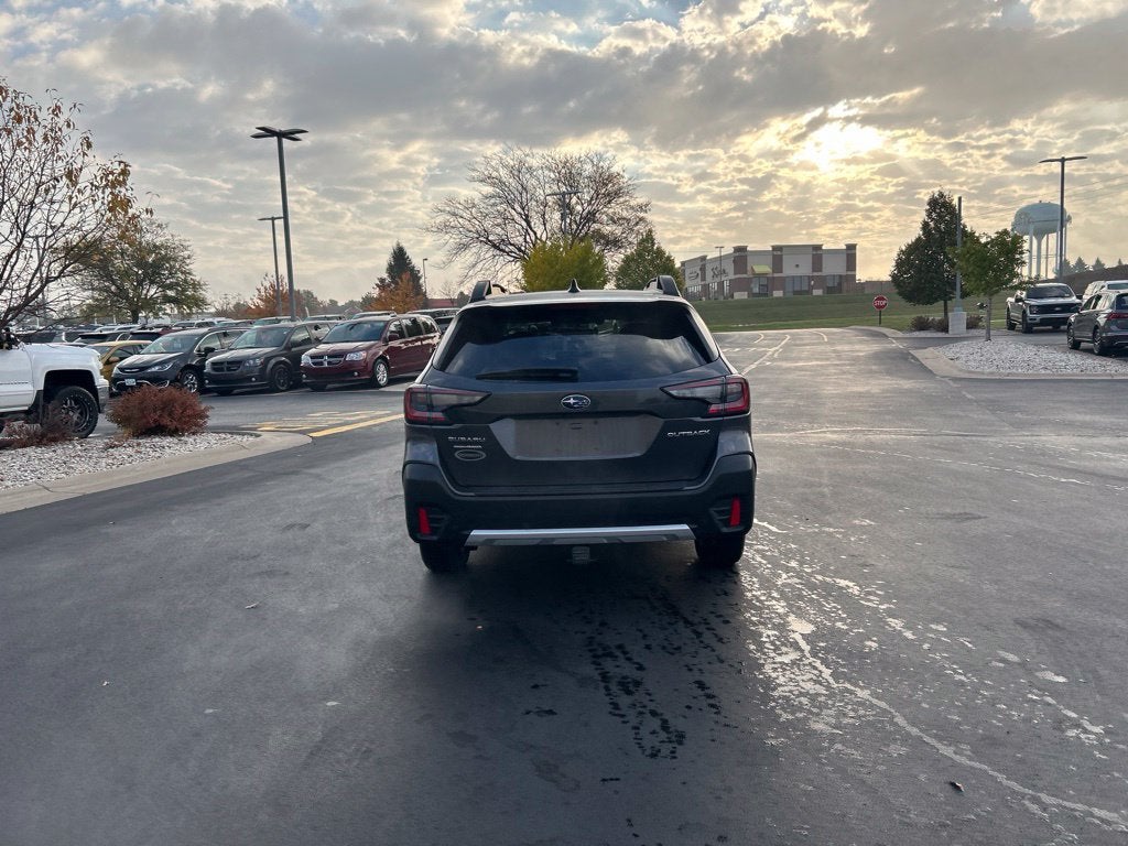 2022 Subaru Outback Limited