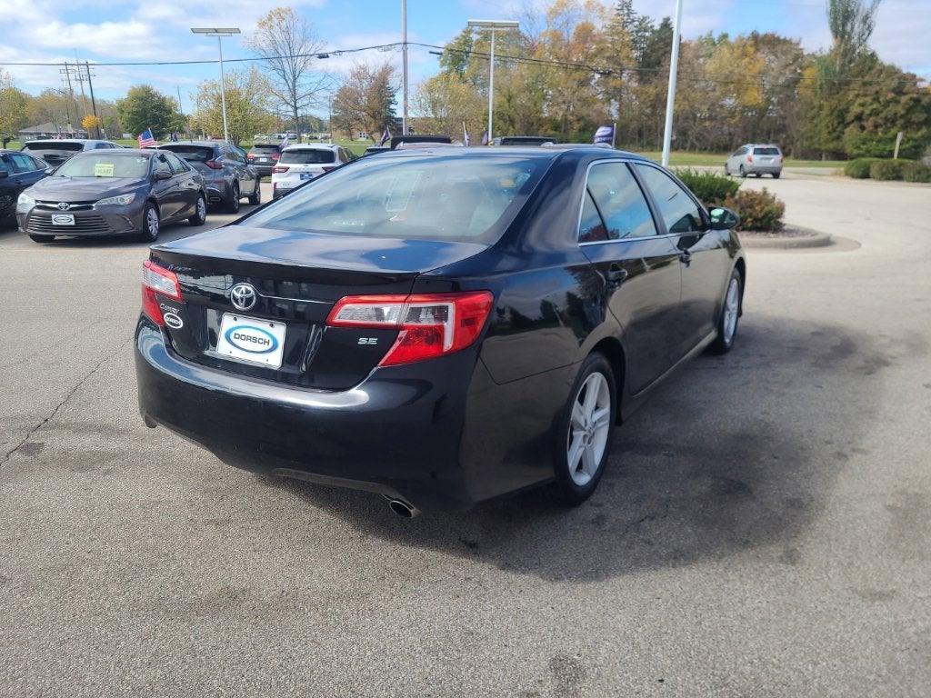 2014 Toyota Camry SE