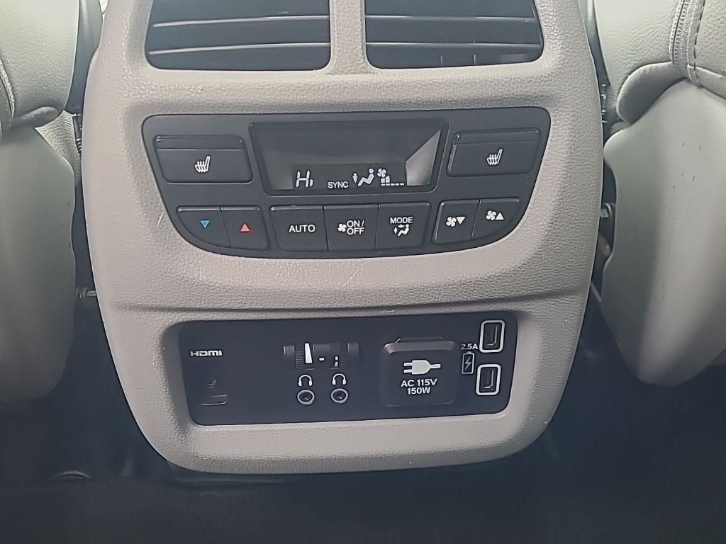 2019 Honda Pilot Touring 7 Passenger