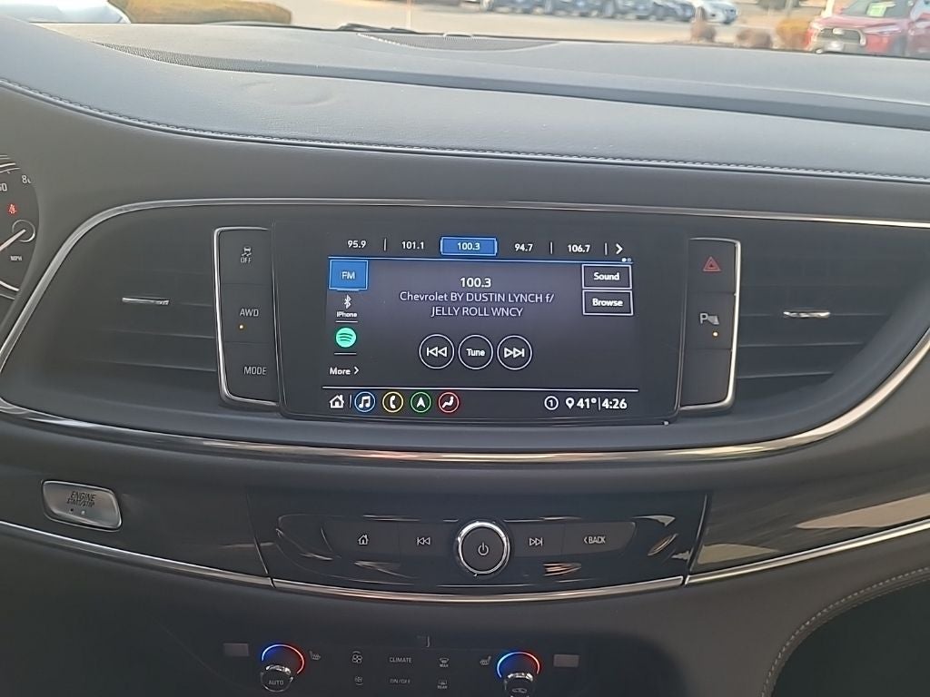 2021 Buick Enclave Essence