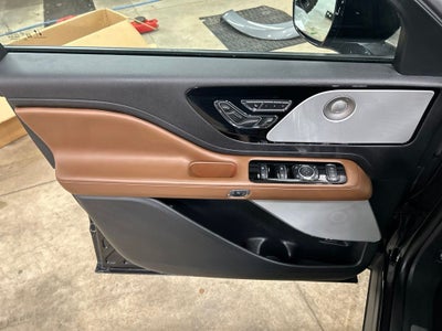 2023 Lincoln Aviator Reserve Premium