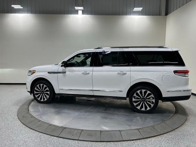 2023 Lincoln Navigator L Reserve