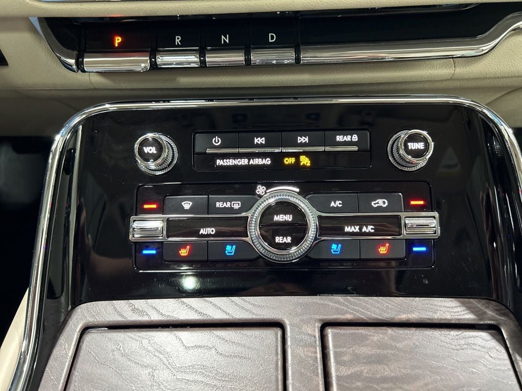 2021 Lincoln Navigator L Reserve