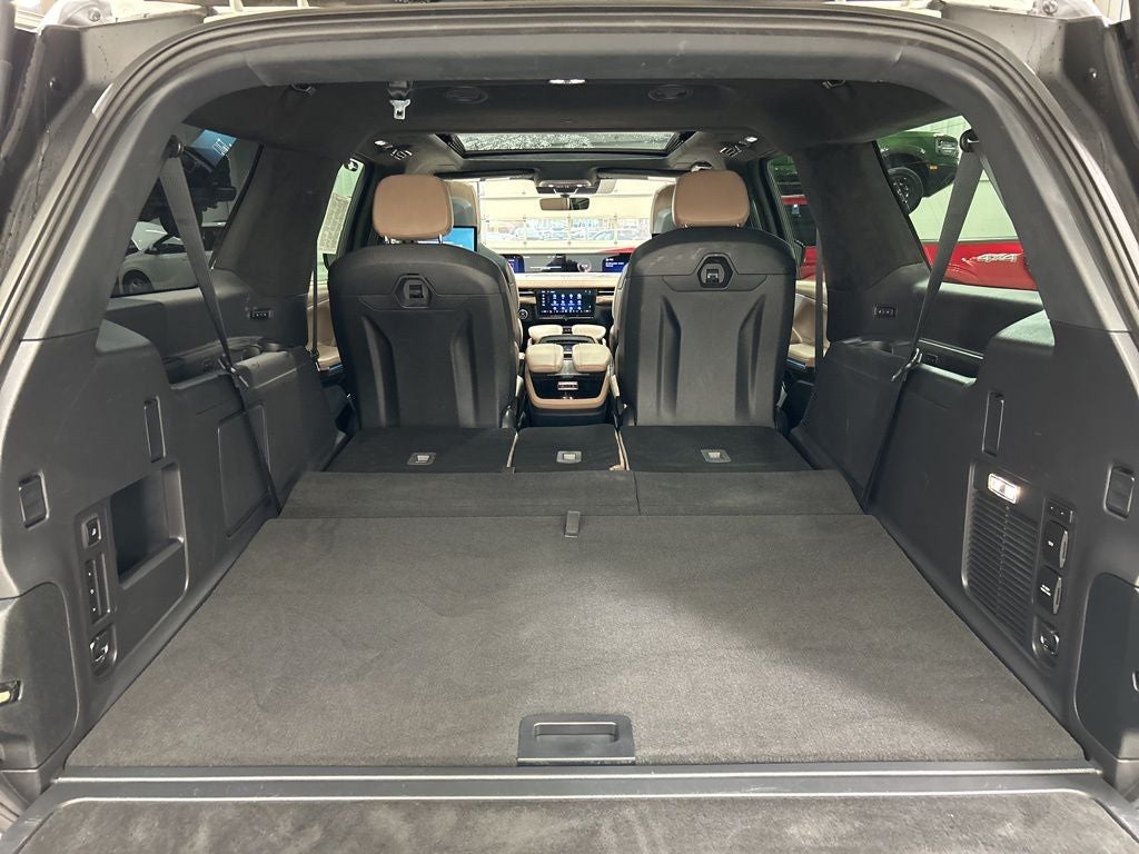 2025 Lincoln Navigator L Black Label