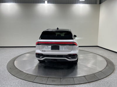 2024 Lincoln Nautilus Reserve