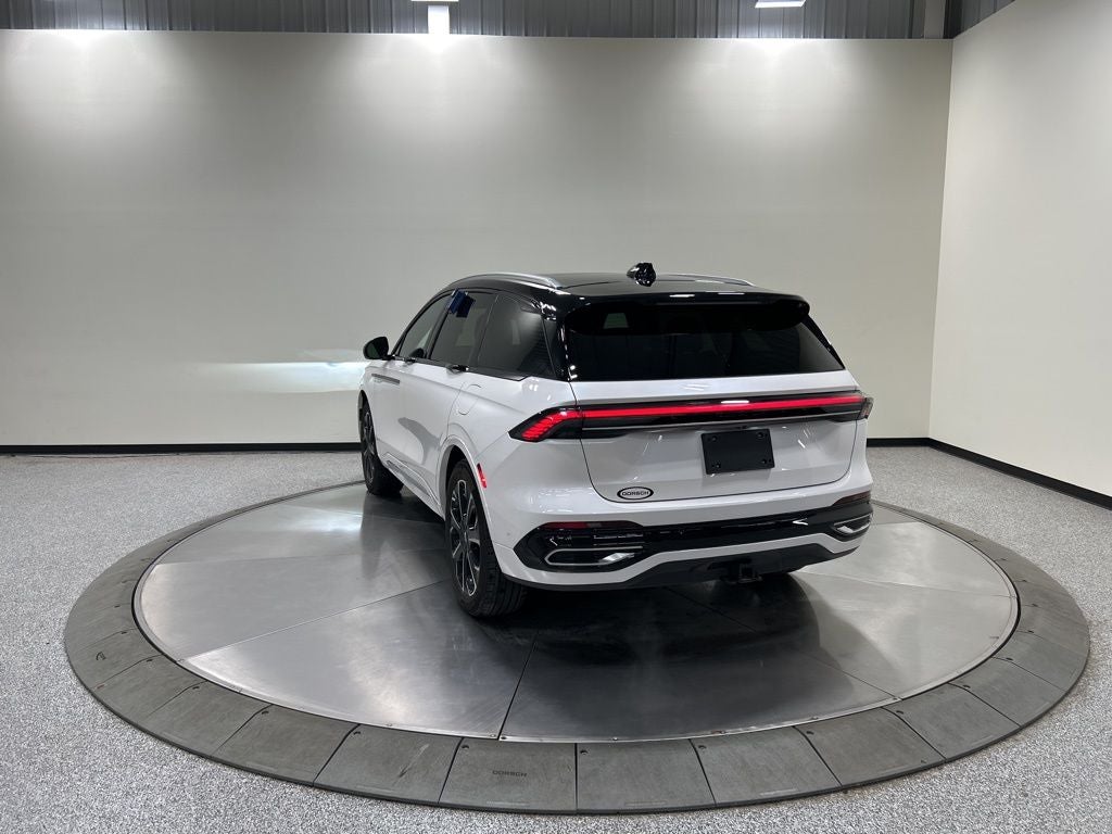 2024 Lincoln Nautilus Reserve