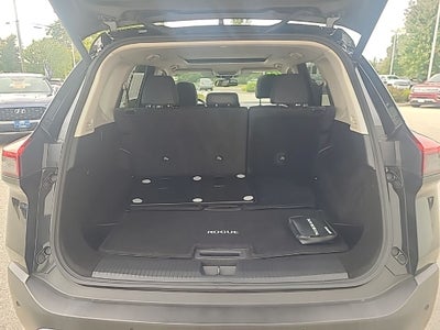 2023 Nissan Rogue SL Premium