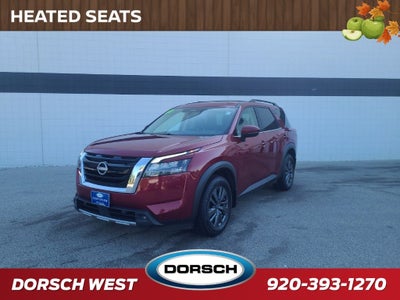 2023 Nissan Pathfinder SV