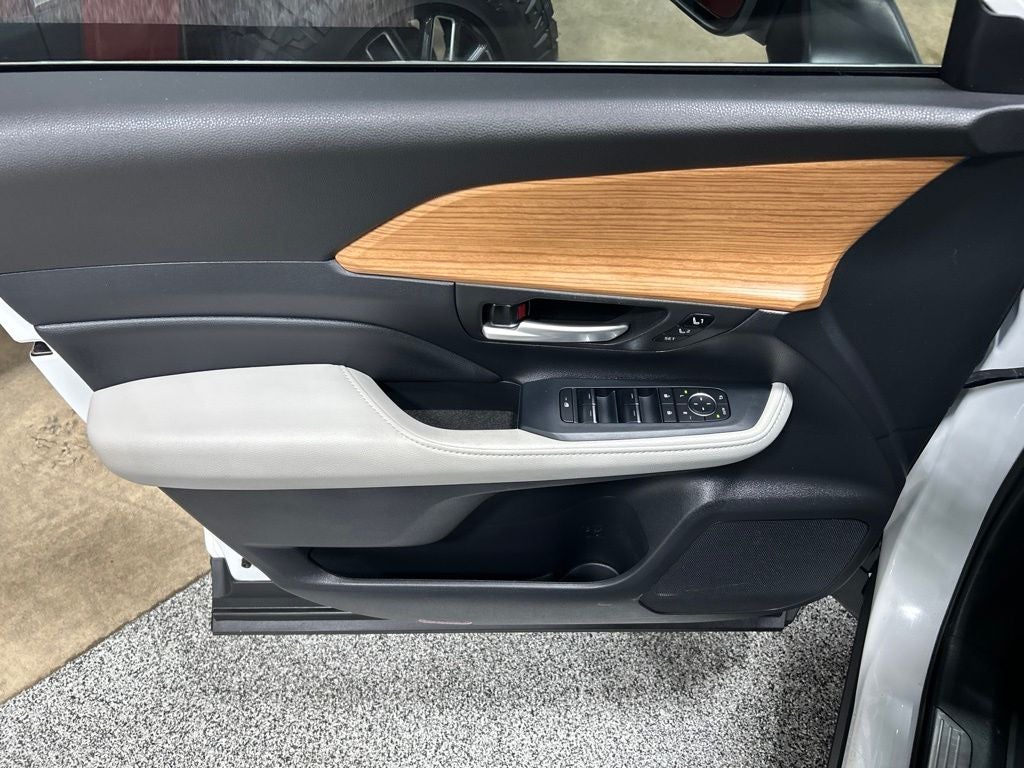 2025 Toyota Grand Highlander Platinum