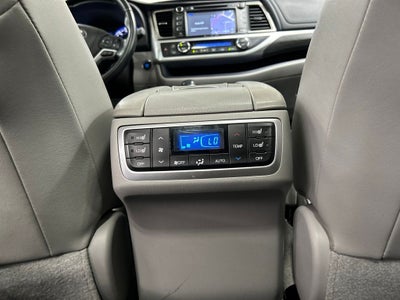 2018 Toyota Highlander Limited Platinum