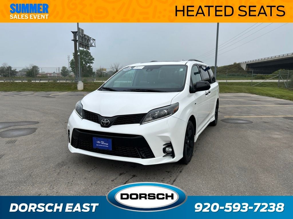 2020 Toyota Sienna SE 7 Passenger