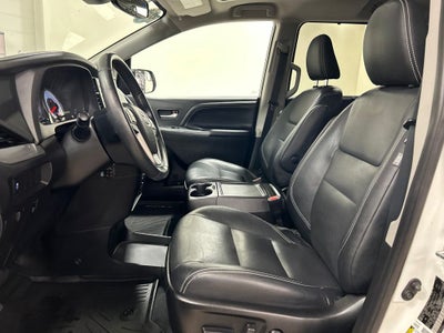 2020 Toyota Sienna SE 7 Passenger