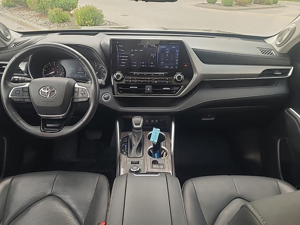 2021 Toyota Highlander Platinum