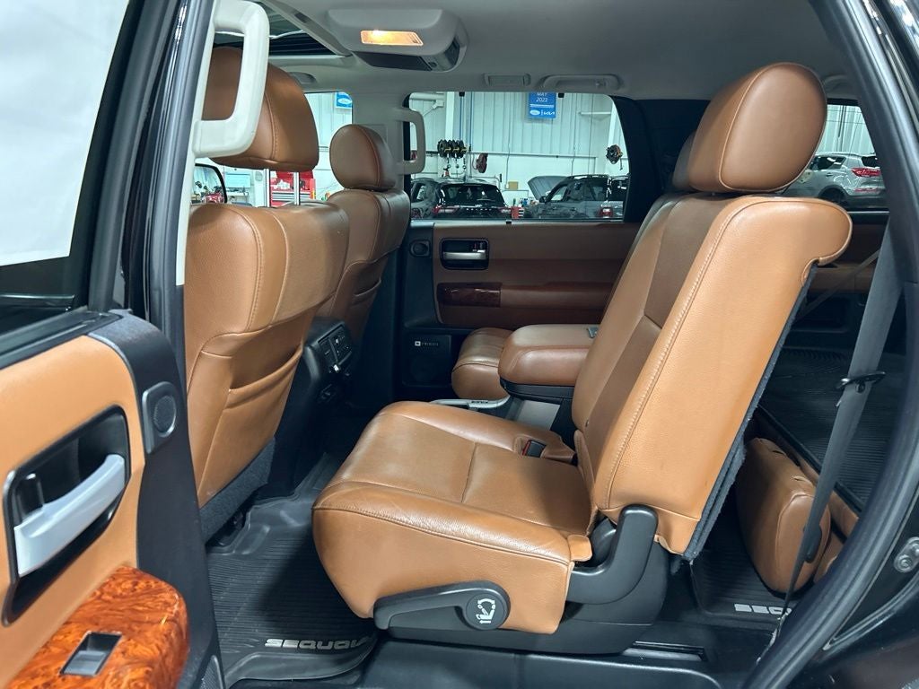 2021 Toyota Sequoia Platinum