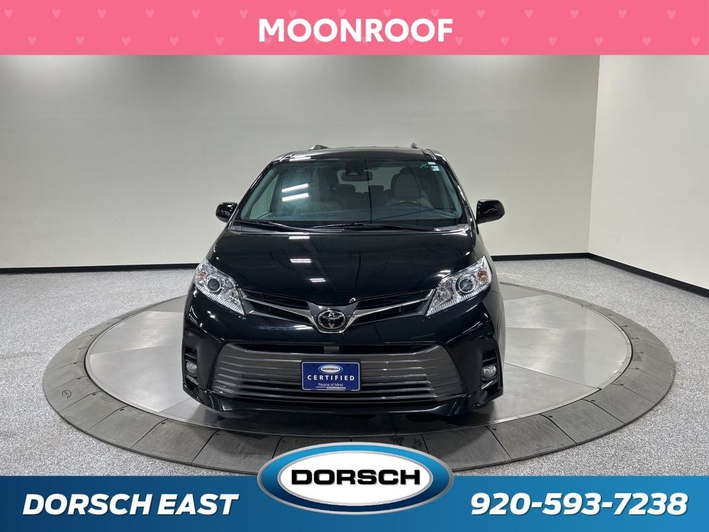 2020 Toyota Sienna XLE