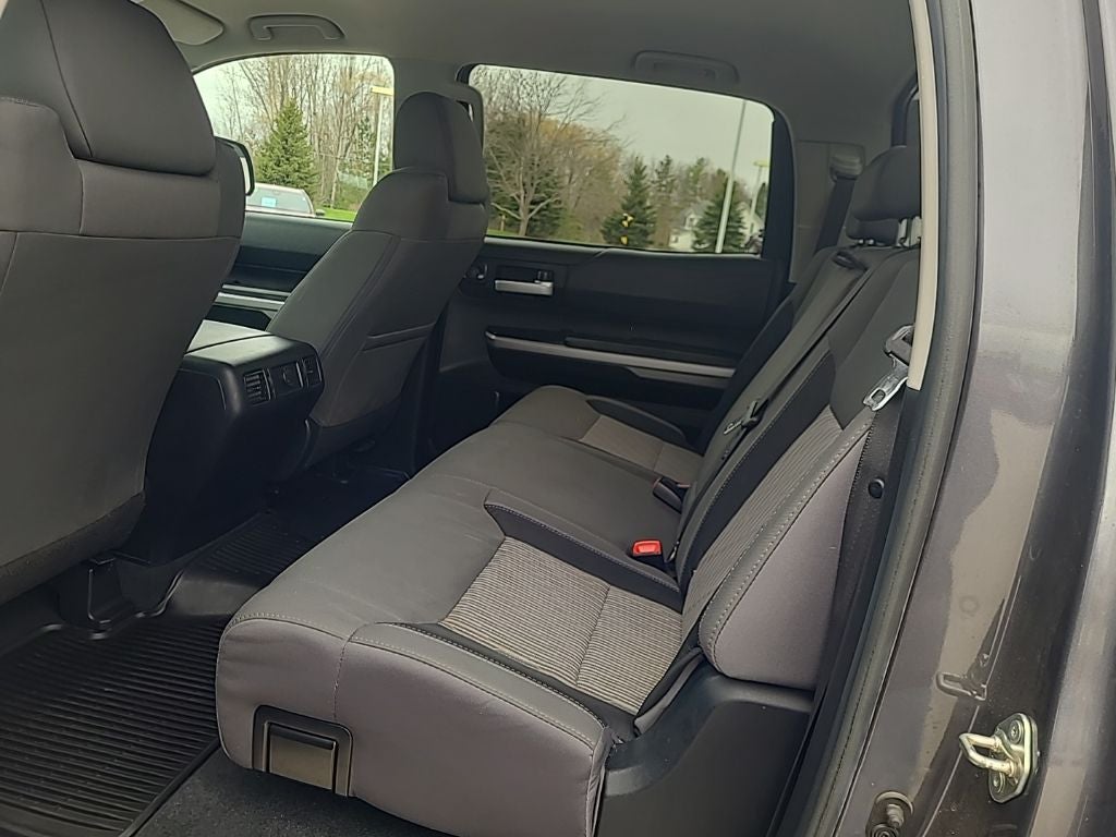 2017 Toyota Tundra SR5