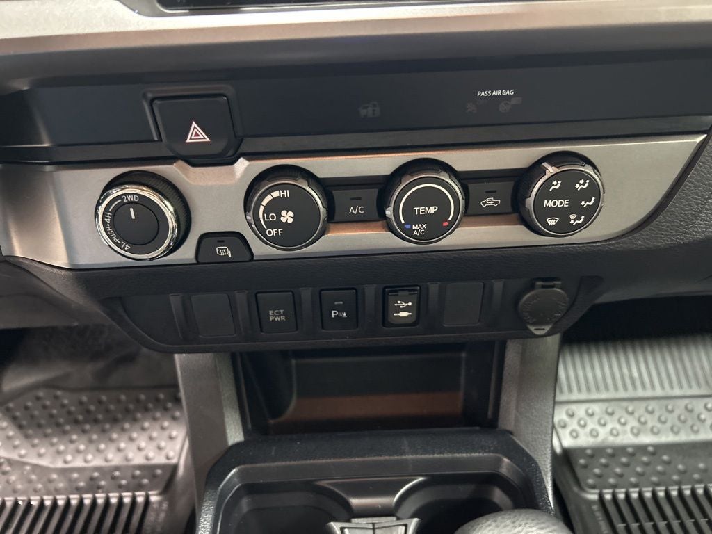 2019 Toyota Tacoma SR5 V6