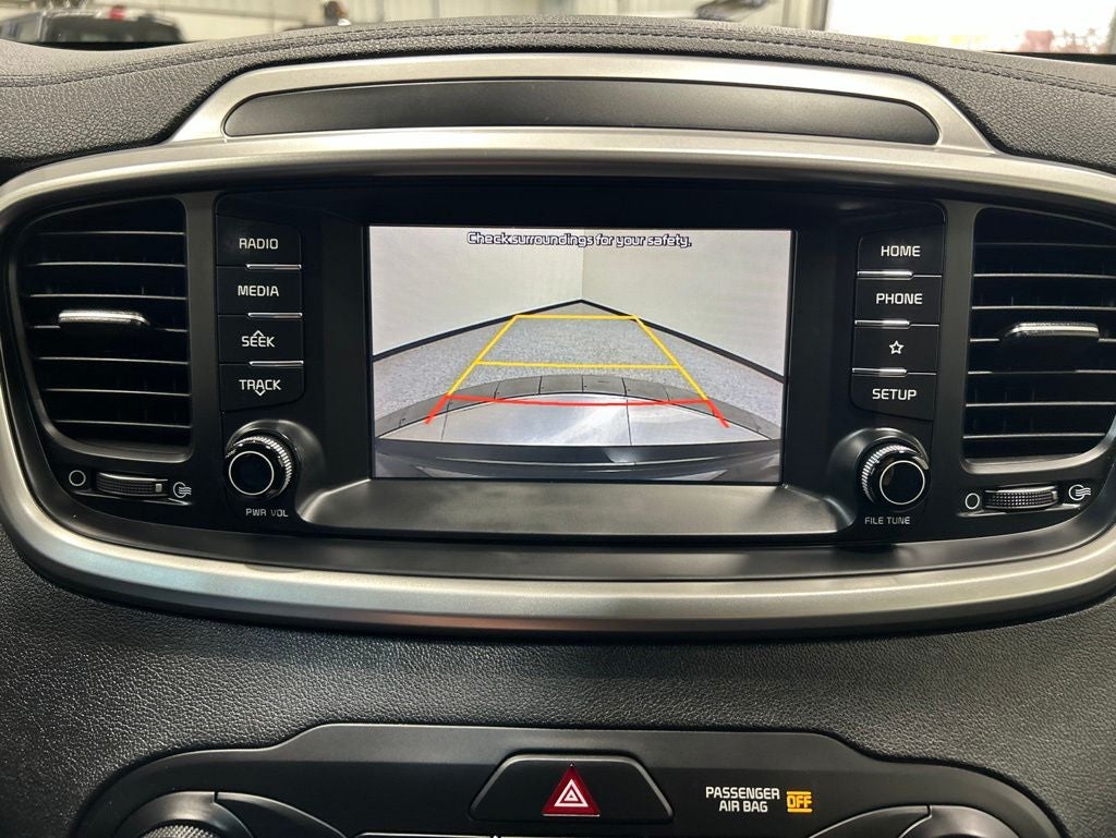 2020 Kia Sorento LX