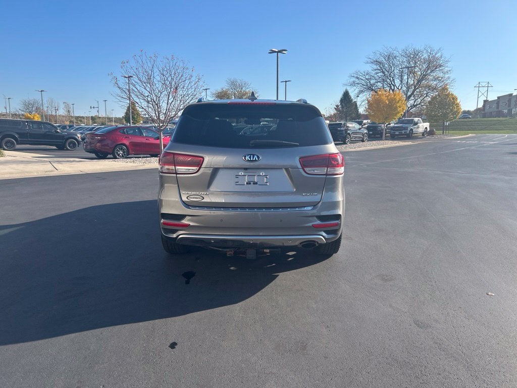 2018 Kia Sorento SX