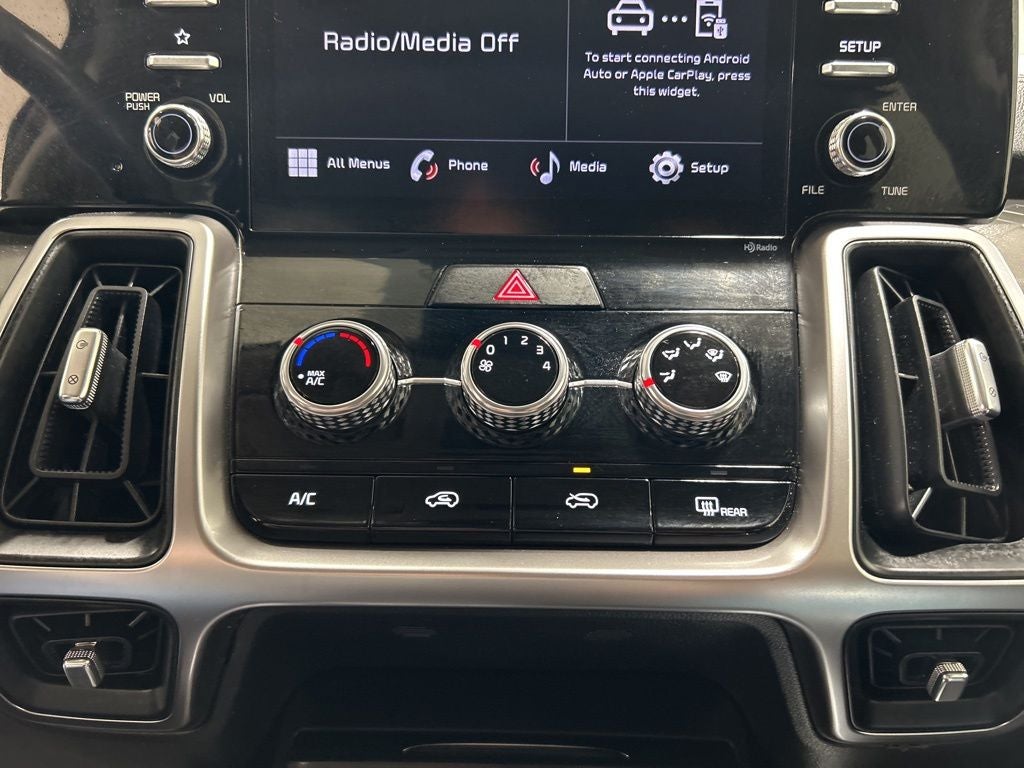 2022 Kia Sorento LX