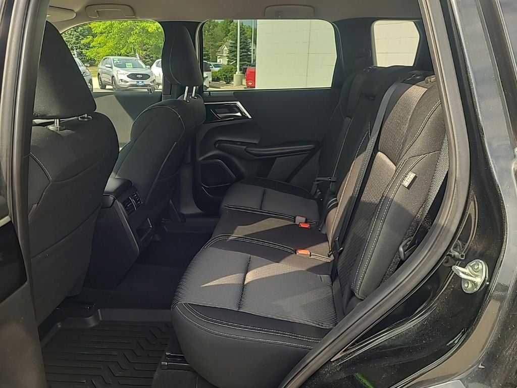 2022 Mitsubishi Outlander ES