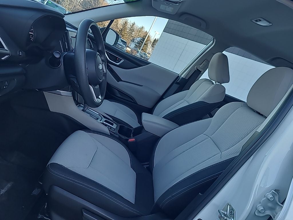 2022 Subaru Forester Base