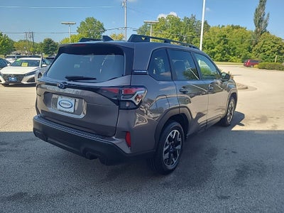 2025 Subaru Forester Premium