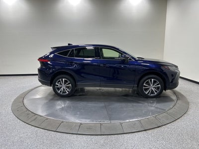 2022 Toyota Venza LE