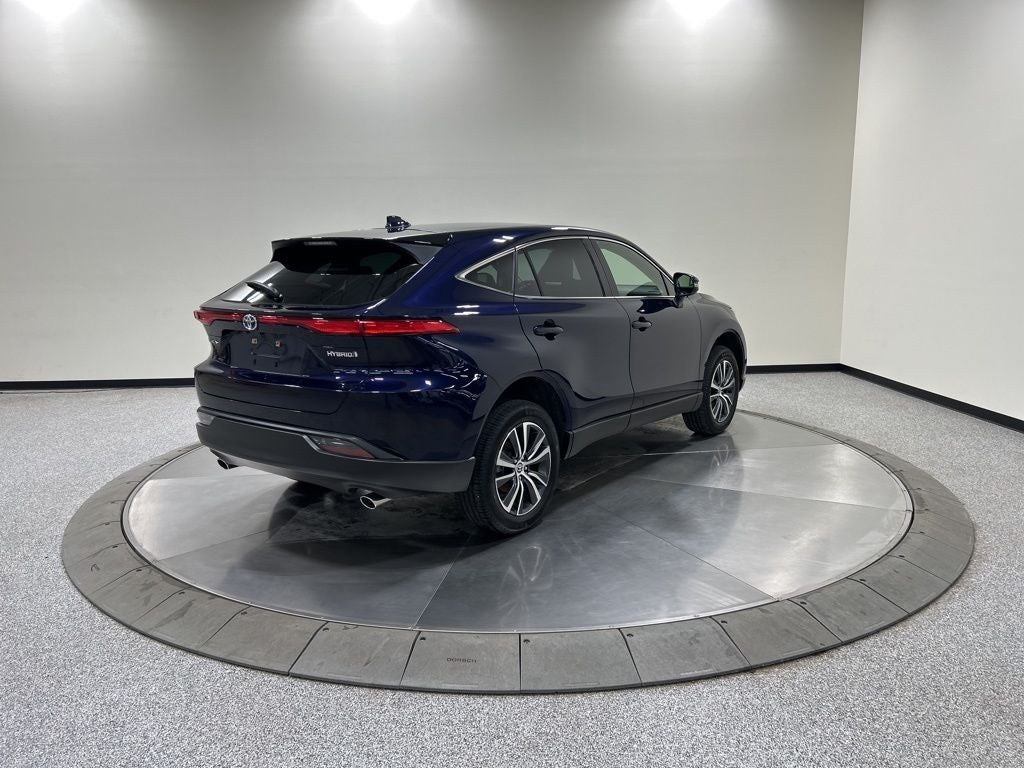 2022 Toyota Venza LE