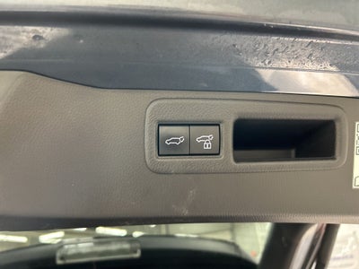 2022 Toyota Venza LE