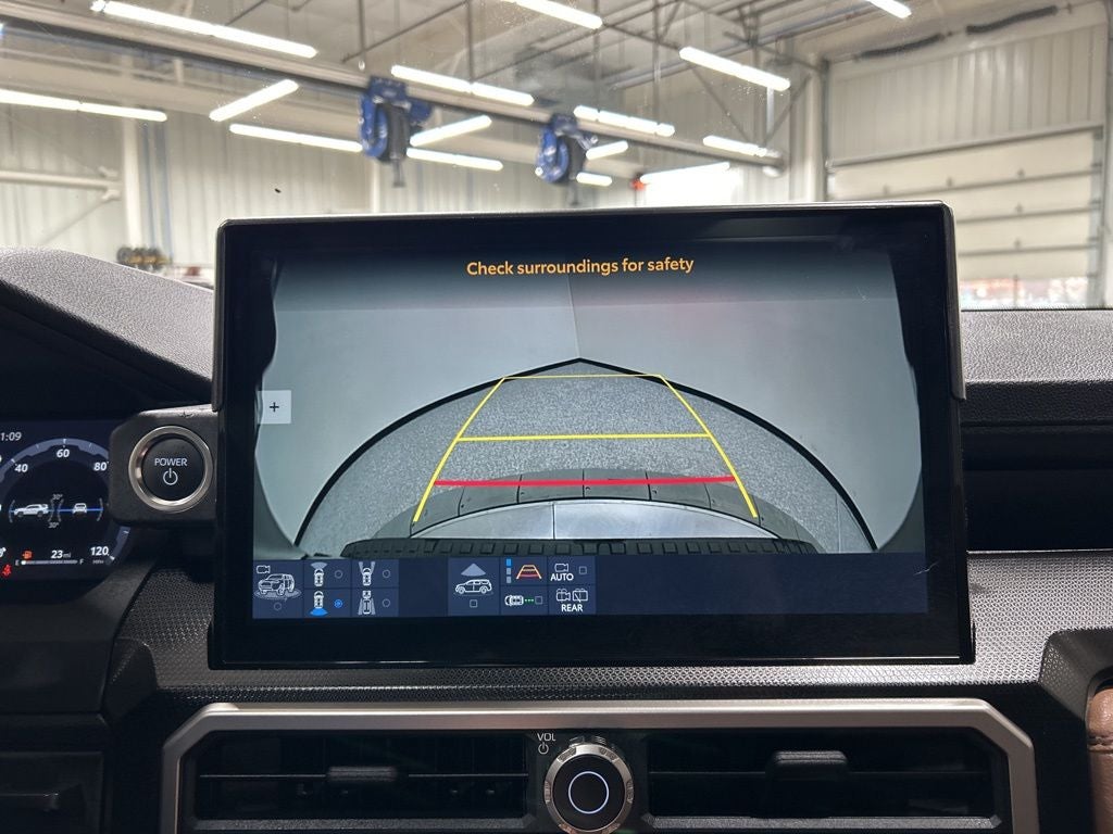 2025 Toyota 4Runner i-FORCE MAX Hybrid Limited