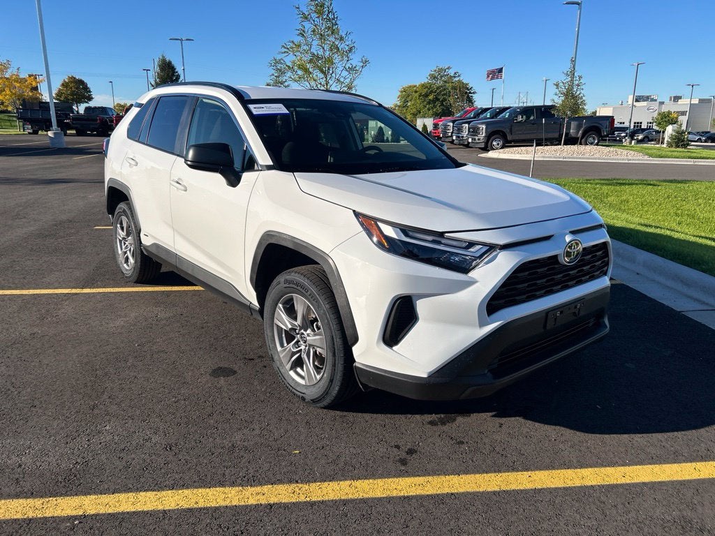 2025 Toyota RAV4 Hybrid LE