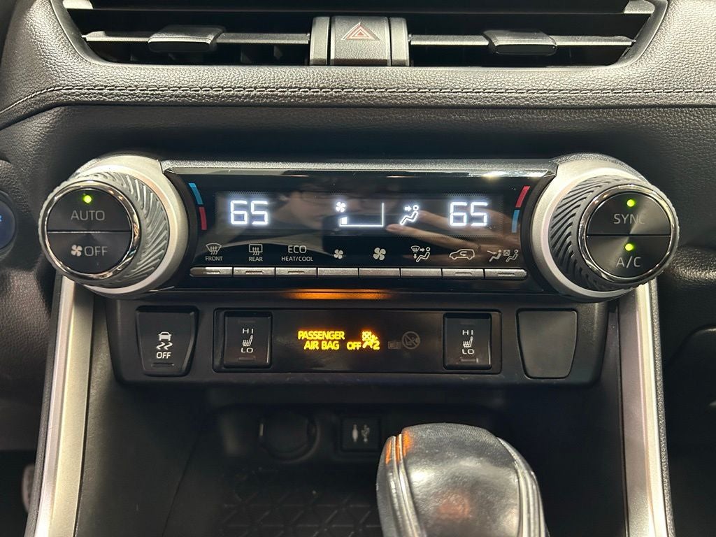 2019 Toyota RAV4 Hybrid XLE