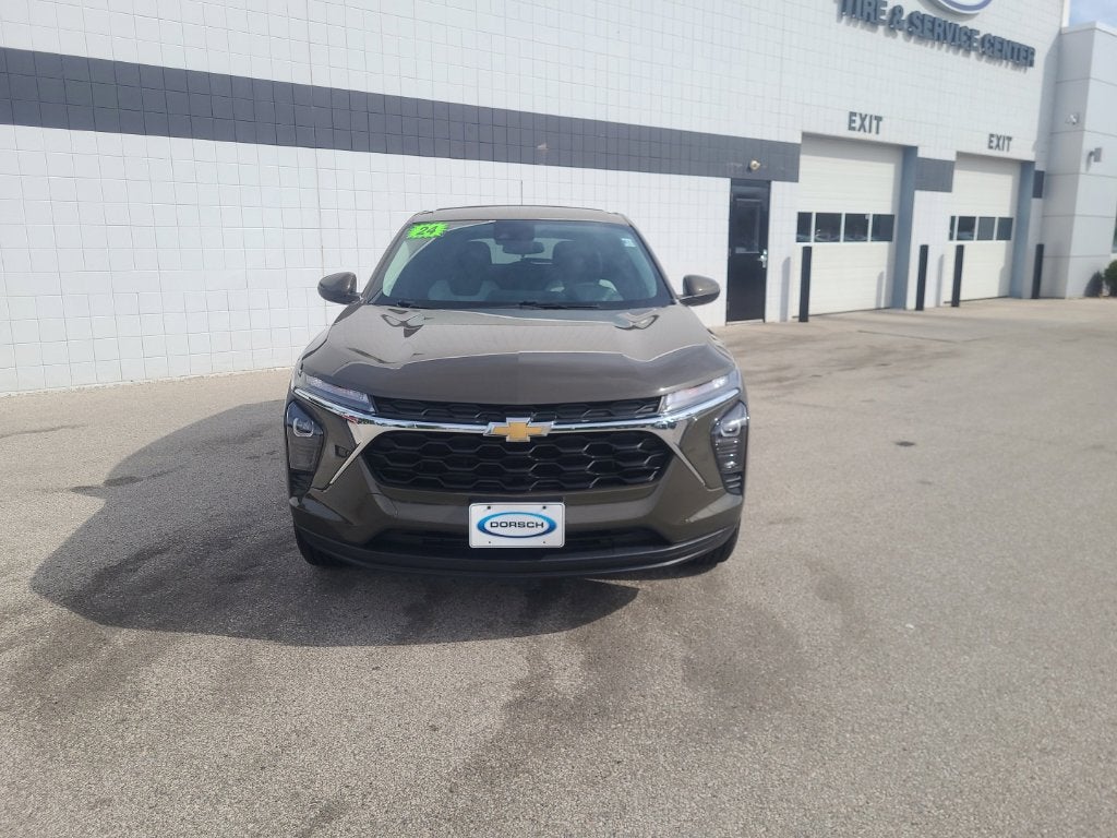 2024 Chevrolet Trax LS