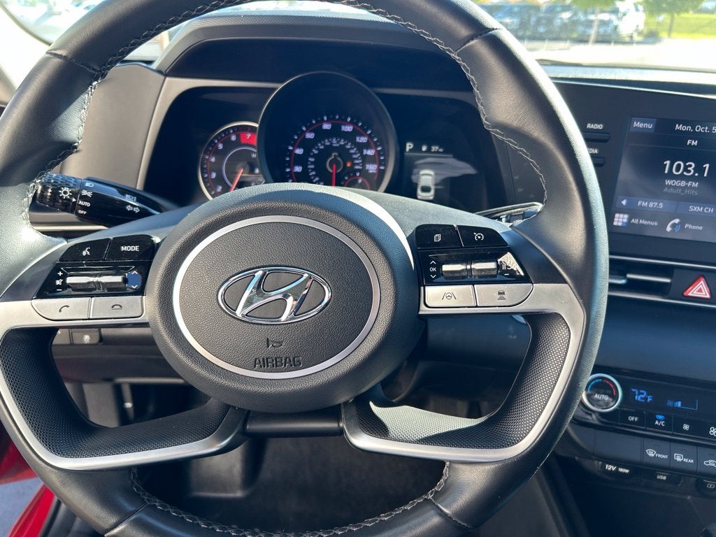 2022 Hyundai Elantra SEL