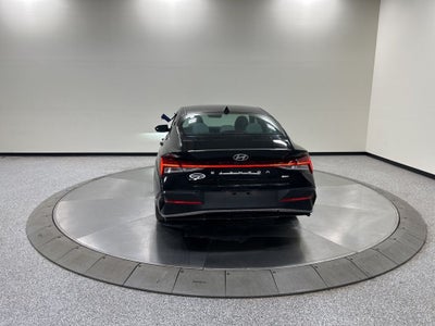 2025 Hyundai Elantra Hybrid Limited