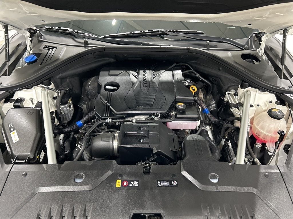 2022 Genesis GV70 2.5T