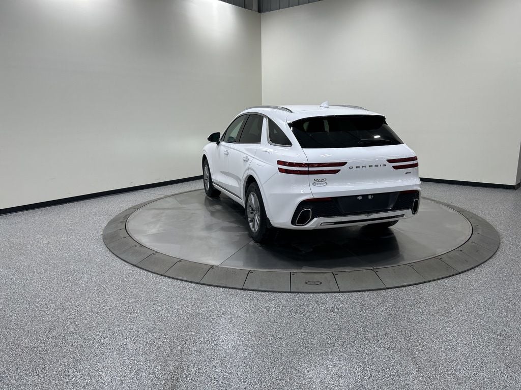 2022 Genesis GV70 2.5T