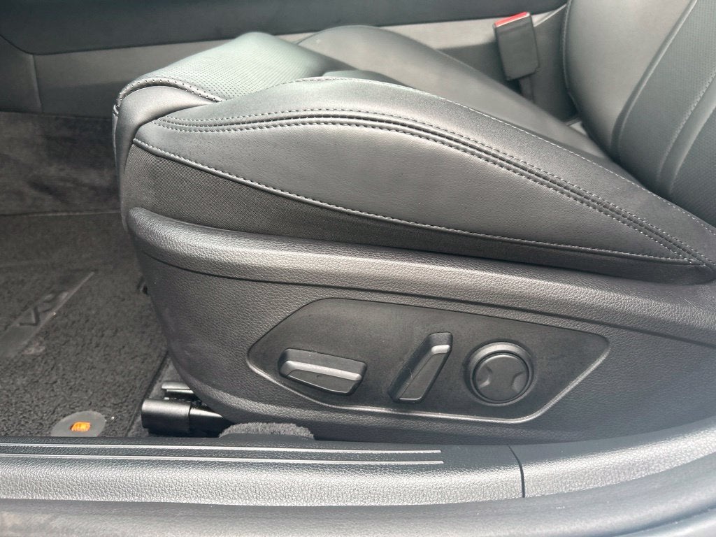 2025 Kia K5 EX