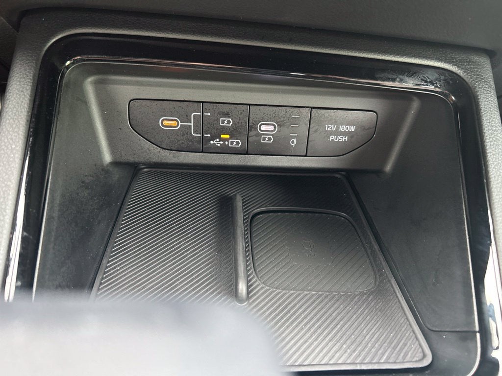 2025 Kia K5 EX