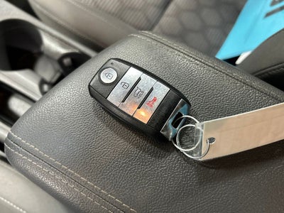 2019 Kia Niro LX