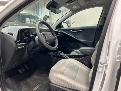 2023 Kia Niro EX Touring