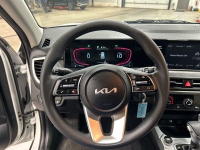 2025 Kia Seltos LX