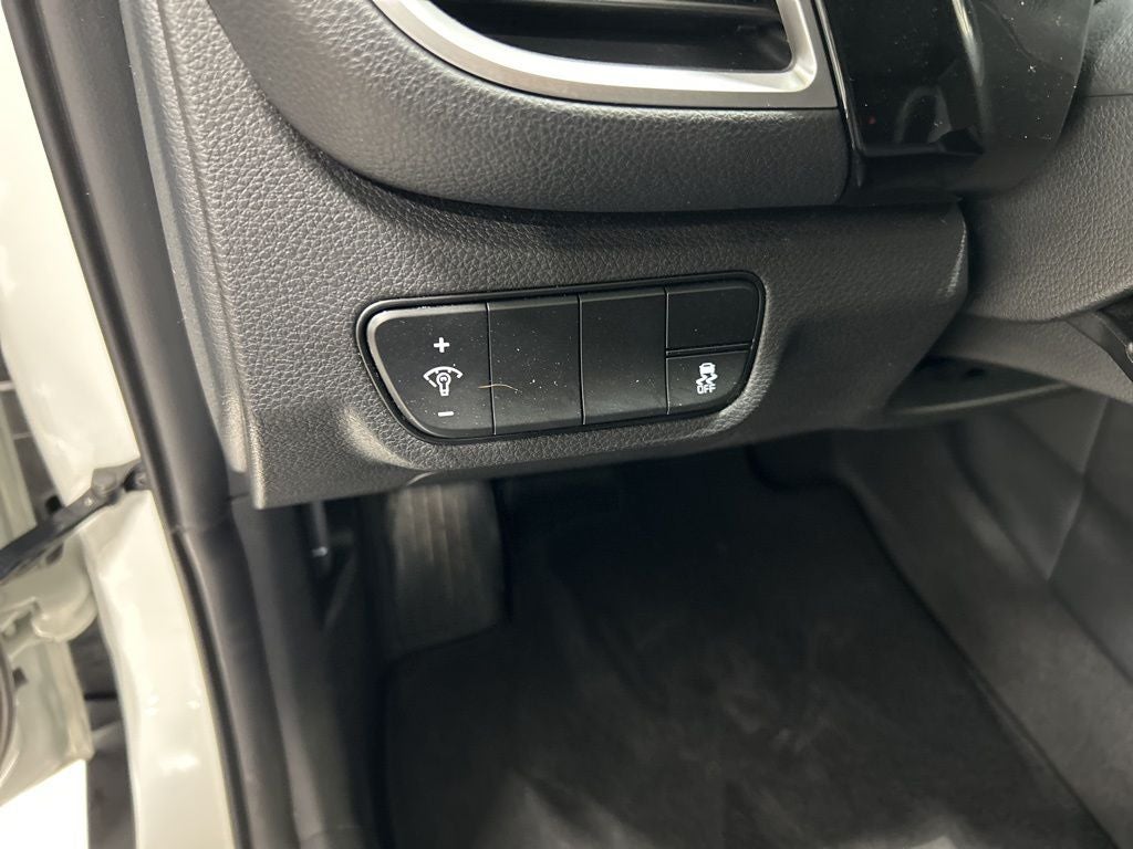 2024 Kia Seltos X-Line