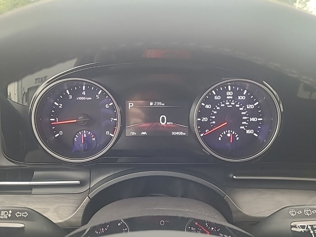 2024 Kia Carnival EX